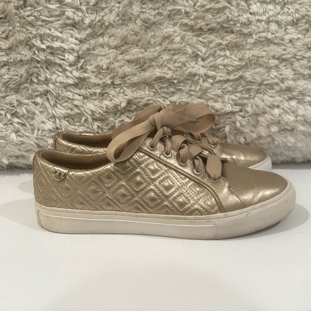 Gold Tory Burch Tennis Shoes!! Size 8.5 W